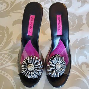 Betsy Johnson NWT Vintage heels